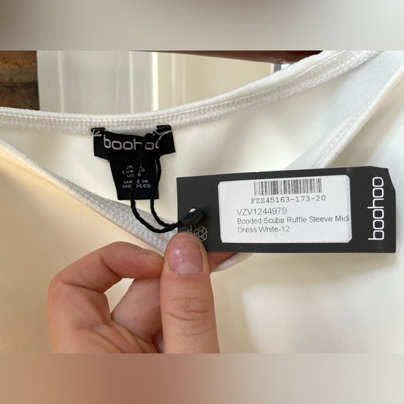 BOOHOO - BONDED SCUBA RUFFLE SLEEVE MIDI DRESS - Picture 7 of 7